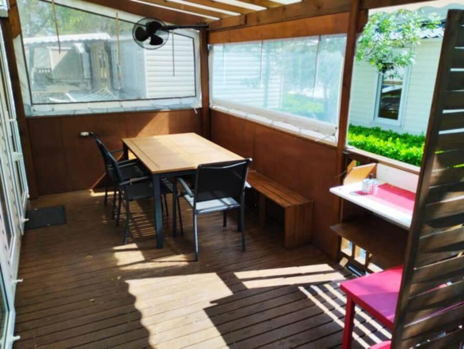 Mobil-Home VI 58 A Vias - La Carabasse - Camping Siblu Avec Piscine Eksteriør bilde